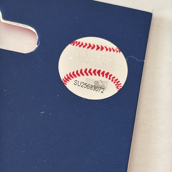 MLB Philadelphia Phillies Super Wally Bi-Fold Wallet - Picture 9 of 11